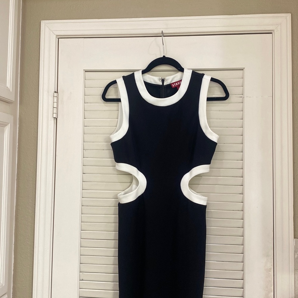 Staud Dress- the best fun dress for any vacation!!